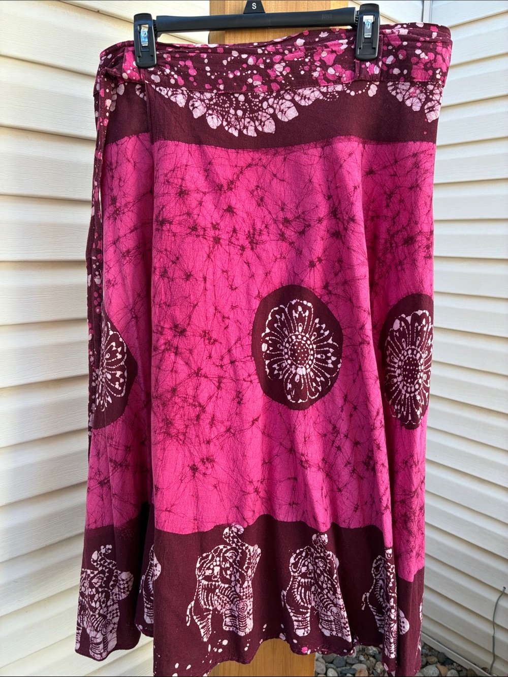Women’s Pink Floral-Print Maxi Skirt wrap around